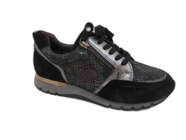 Sneaker lacet et fermeture