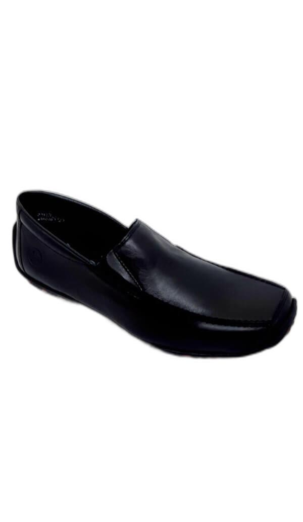 Mocassin auto-bateau en cuir noir